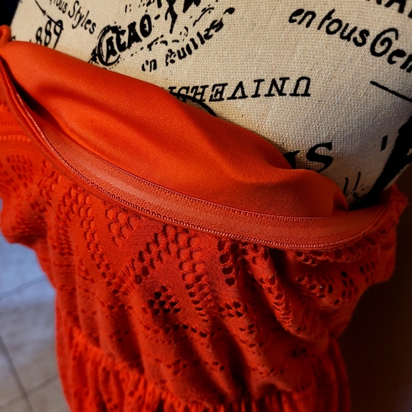 CUTE SUN DRESS!! 🌞 - Picture 5 of 10